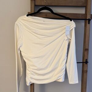 Abercrombie & Fitch Off-Shoulder White Long Sleeve Top